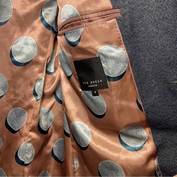 Ted Baker Men’s Navy lined business casual sport career blazer in size 4 (L) - Picture 7 of 10